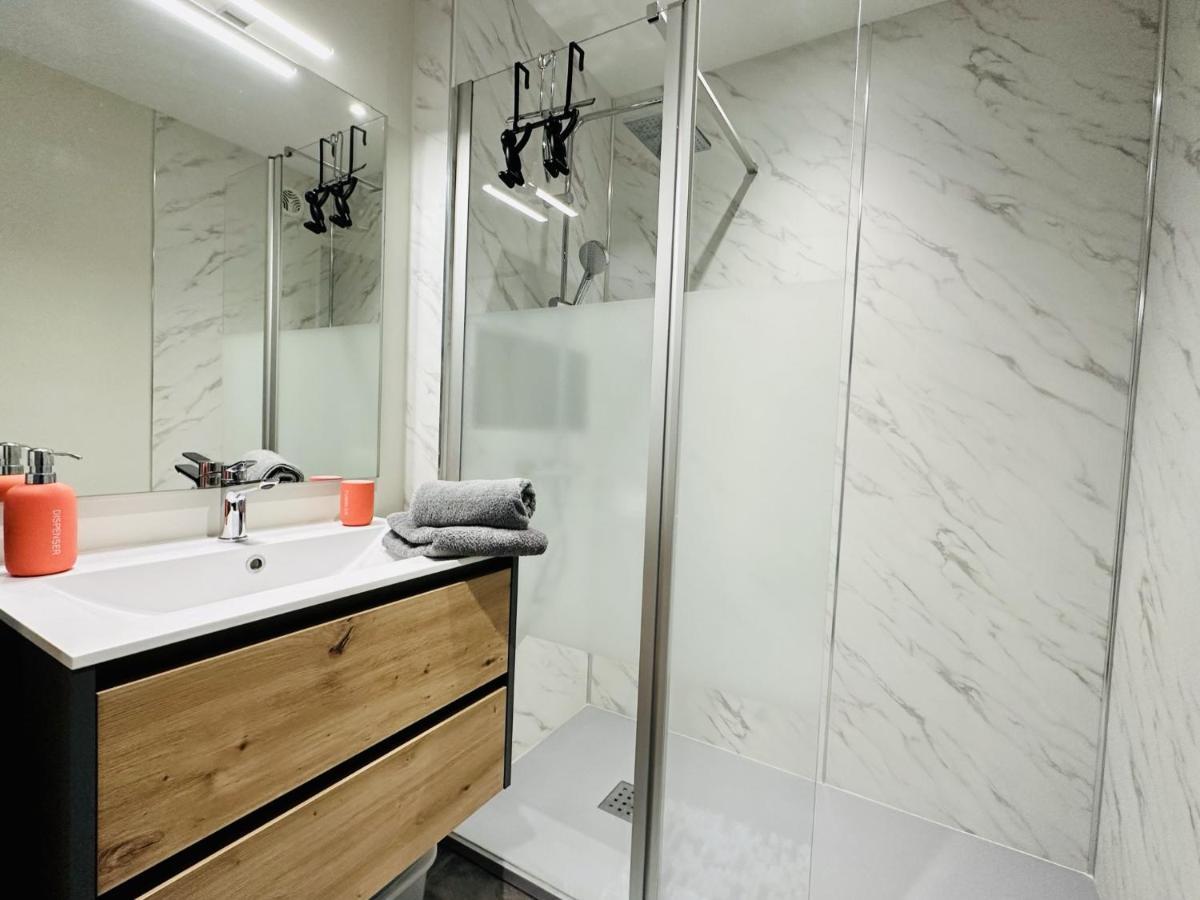 Appartement Renove A Neuf Avec Vue Imprenable Sur La Baie Des Sables D Olonne 6 Pers Les Sables-d'Olonne Ngoại thất bức ảnh